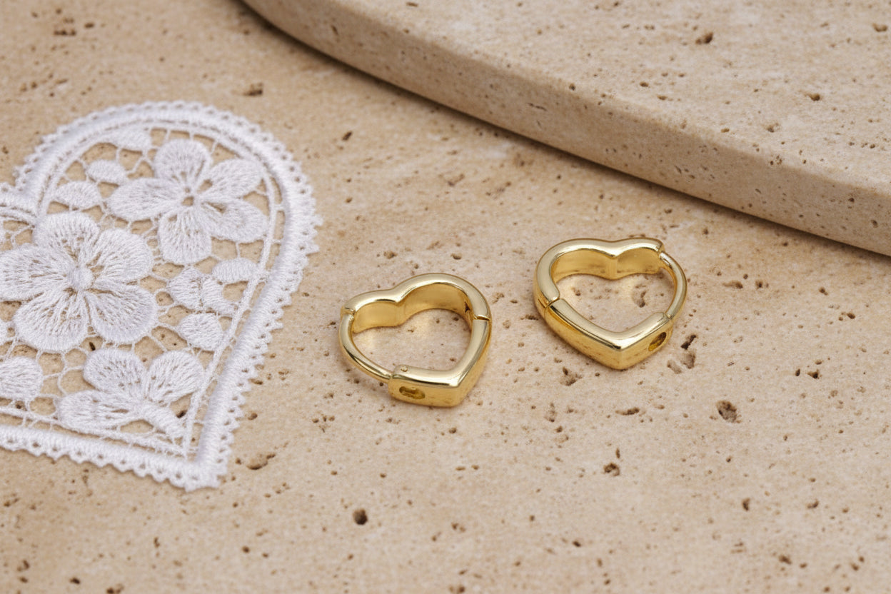 Be Mine Heart Huggies