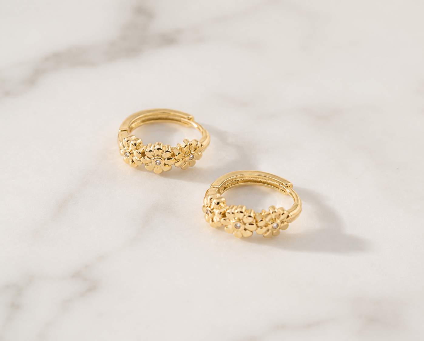 Daisy Girl Hoops