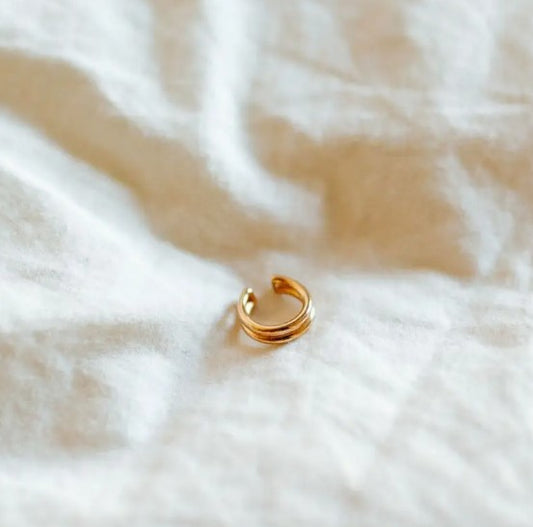 Queen Gold Double Ear Cuff